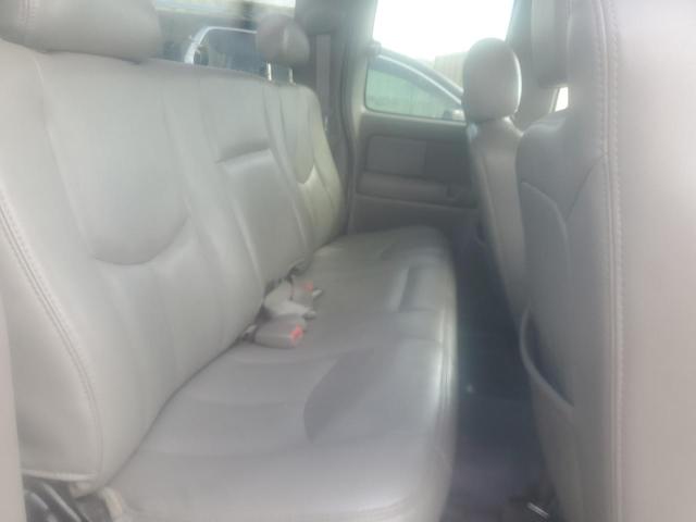 Photo 6 from auction – 2004 GMC NEW SIERRA with VIN 2GTEK19T641269746