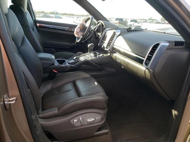 Photo 5 from auction – 2015 PORSCHE CAYENNE with VIN WP1AF2A22FLA44151