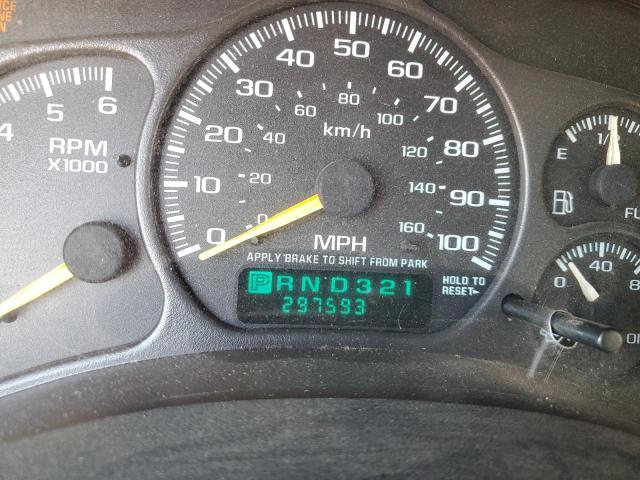 Photo 8 from auction – 2000 CHEVROLET SILVERADO with VIN 1GCEK19TXYE430913