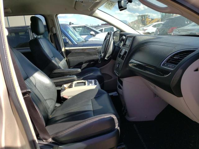 Photo 5 from auction – 2014 CHRYSLER TOWN & COU with VIN 2C4RC1BG7ER131700