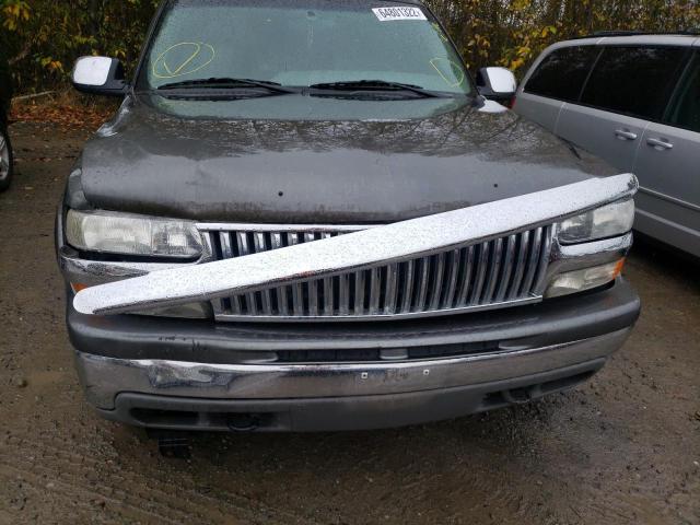 Photo 9 from auction – 2001 CHEVROLET SUBURBAN with VIN 1GNFK16T51J307517