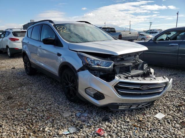 FORD ESCAPE SE 2019 with VIN 1FMCU9GD2KUB03619 - Photo from auction