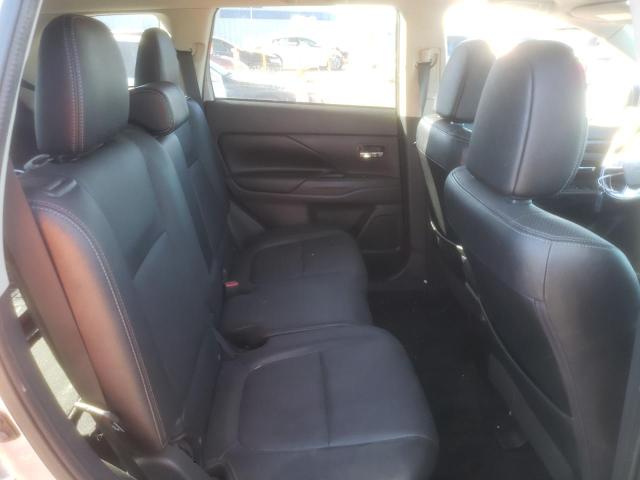 Photo 6 from auction – 2016 MITSUBISHI OUTLANDER with VIN JA4AD3A32GZ011889