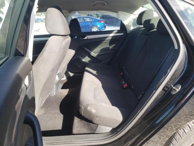 Photo 6 from auction – 2014 VOLKSWAGEN PASSAT S with VIN 1VWAS7A38EC028387