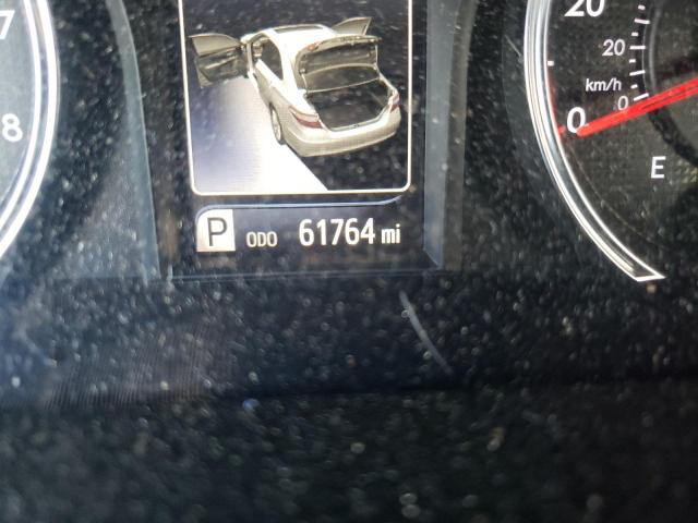 Photo 8 from auction – 2017 TOYOTA CAMRY LE with VIN 4T1BF1FK1HU765868