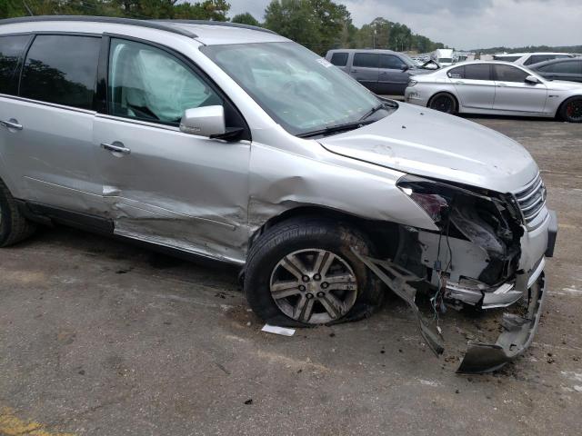 Photo 9 from auction – 2017 CHEVROLET TRAVERSE L with VIN 1GNKRGKD6HJ352942