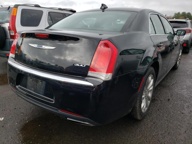 Photo 4 from auction – 2017 CHRYSLER 300 LIMITE with VIN 2C3CCARG3HH612912