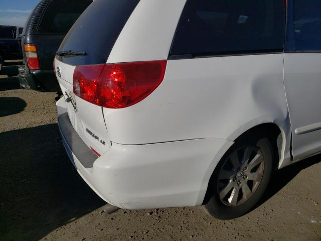 Photo 9 from auction – 2010 TOYOTA SIENNA CE with VIN 5TDKK4CC8AS338163