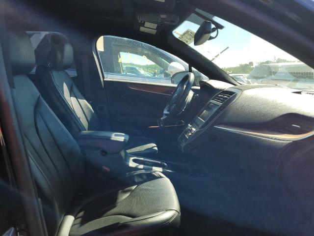 Photo 5 from auction – 2019 LINCOLN MKC RESERV with VIN 5LMCJ3D96KUL38186
