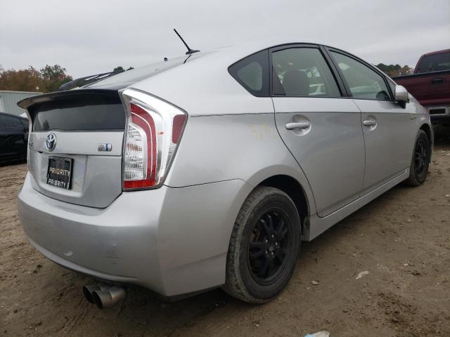 Photo 4 from auction – 2013 TOYOTA PRIUS with VIN JTDKN3DU3D5538337