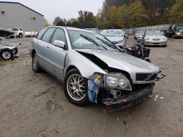 VOLVO V40 1.9T 2004 with VIN YV1VW27504F047351 - Photo from auction