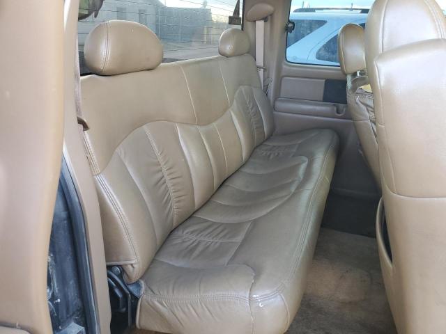Photo 6 from auction – 2000 CHEVROLET SLVRADO SS with VIN 1GCEK19T6YE119558
