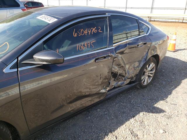 Photo 9 from auction – 2015 CHRYSLER 200 LIMITE with VIN 1C3CCCAB6FN710123