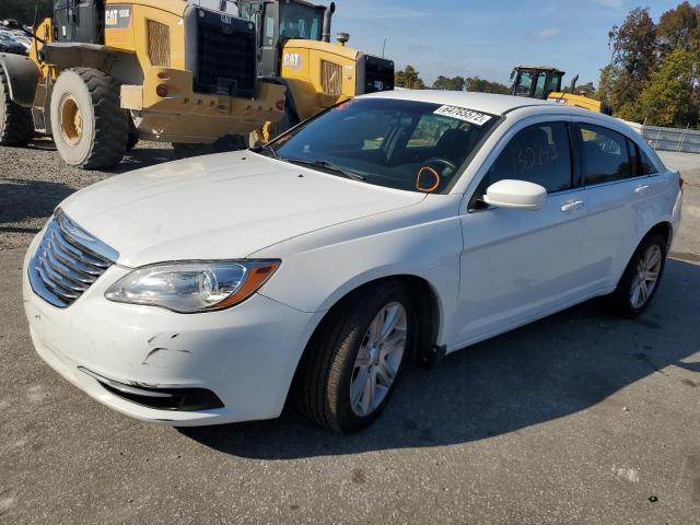 Photo 2 from auction – 2013 CHRYSLER 200 LX with VIN 1C3CCBAB2DN704861