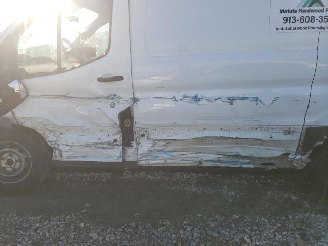 Фото 9 с аукциона – 2015 FORD TRANSIT T- с VIN 1FTNE1YM9FKB31347