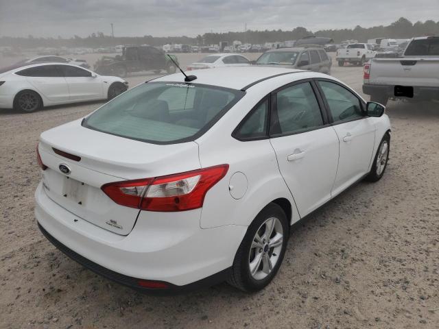 Foto 4 de la subasta – 2014 FORD FOCUS SE con VIN 1FADP3F21EL361269
