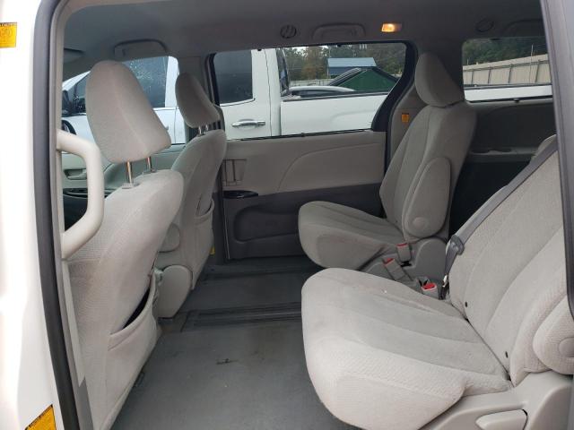 Photo 6 from auction – 2011 TOYOTA SIENNA BAS with VIN 5TDKA3DC9BS008321