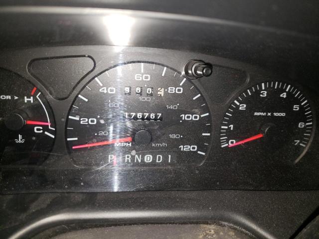 Photo 8 from auction – 2002 FORD TAURUS SE with VIN 1FAFP53U12G165766