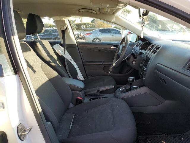 Photo 5 from auction – 2016 VOLKSWAGEN JETTA S with VIN 3VW267AJ2GM334350