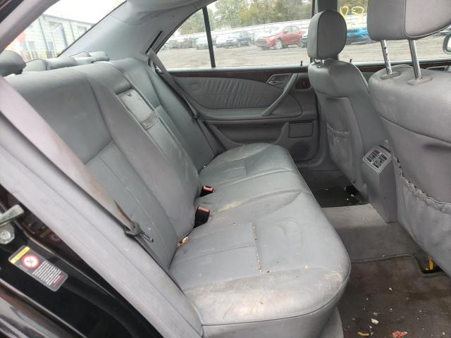 Photo 6 from auction – 2000 MERCEDES-BENZ E 320 with VIN WDBJF65J1YB108696