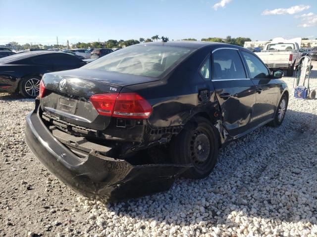 Photo 4 from auction – 2014 VOLKSWAGEN PASSAT S with VIN 1VWAS7A38EC028387