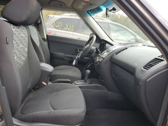 Photo 5 from auction – 2010 KIA SOUL + with VIN KNDJT2A25A7174078