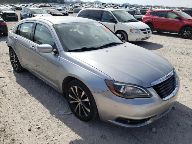 CHRYSLER 200 LIMITE 2013 with VIN 1C3CCBCG7DN577825 - Photo from auction