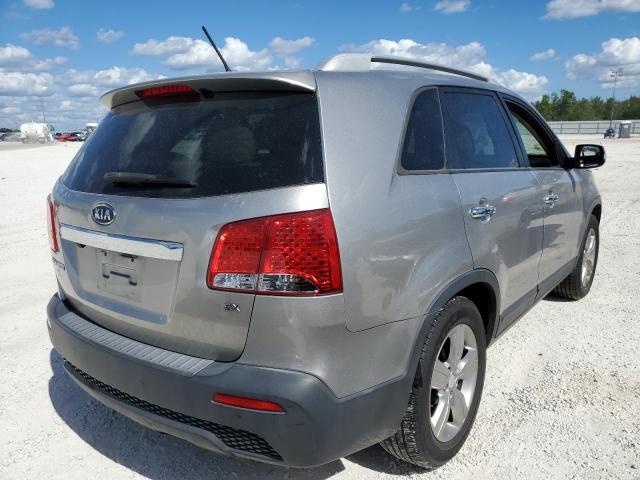 Photo 4 from auction – 2013 KIA SORENTO EX with VIN 5XYKU4A69DG415356