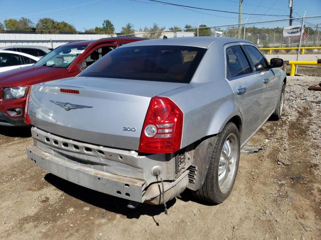 Photo 4 from auction – 2008 CHRYSLER 300 LX with VIN 2C3KA43R38H194042