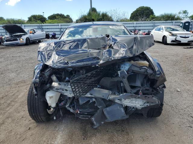Photo 5 from auction – 2019 CHRYSLER 300 S with VIN 2C3CCABG3KH566208