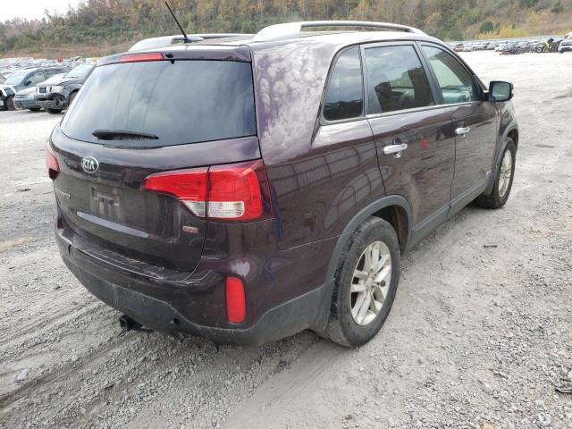 Photo 4 from auction – 2015 KIA SORENTO LX with VIN 5XYKTCA69FG652851