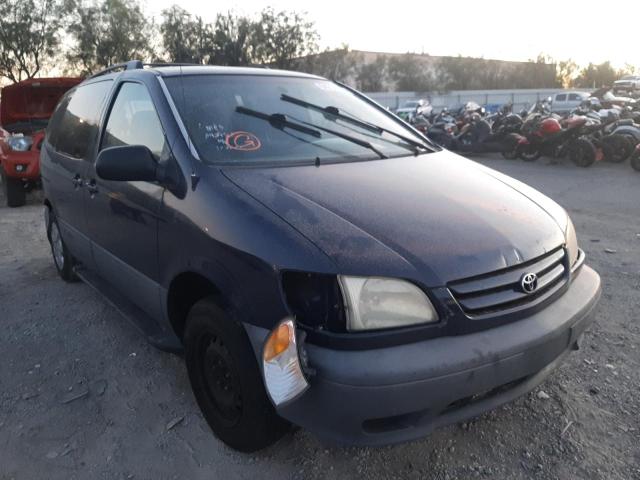 TOYOTA SIENNA LE 2001 with VIN 4T3ZF13C61U389595 - Photo from auction