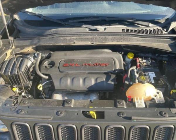 Photo 7 from auction – 2016 JEEP RENEGADE T with VIN ZACCJBCT3GPD72528