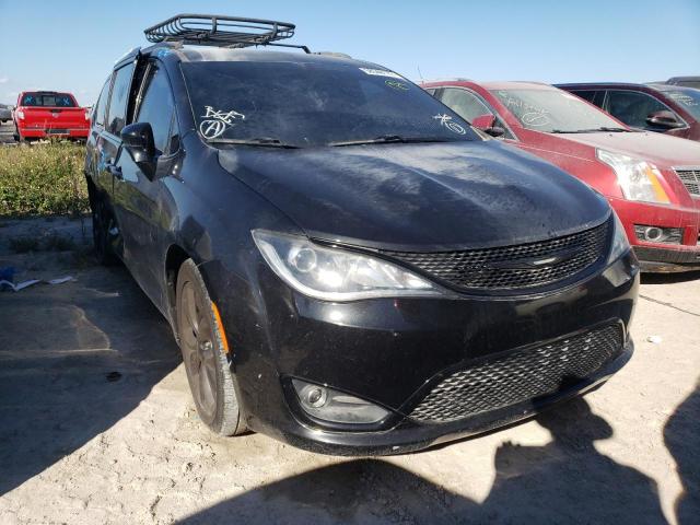 CHRYSLER PACIFICA T 2018 with VIN 2C4RC1EGXJR356635 - Photo from auction