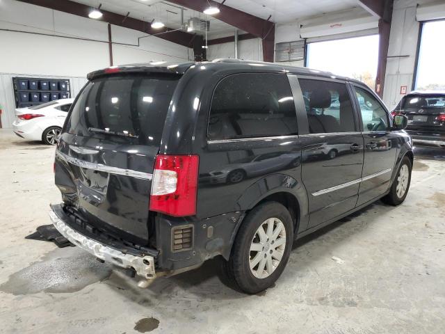 Photo 4 from auction – 2016 CHRYSLER TOWN & COU with VIN 2C4RC1BG5GR294784