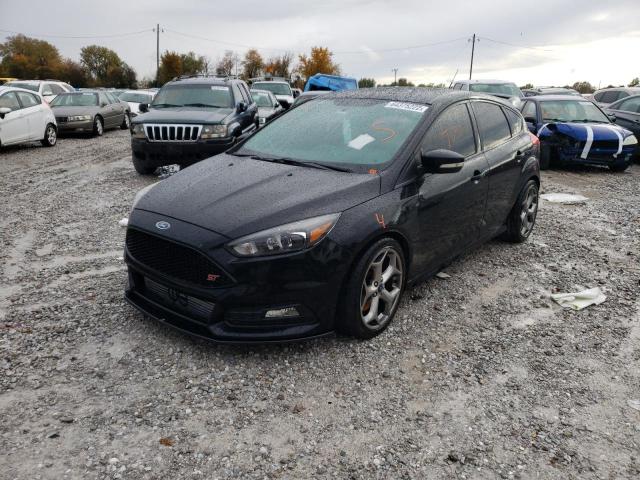 Foto 2 de la subasta – 2017 FORD FOCUS ST con VIN 1FADP3L91HL230056