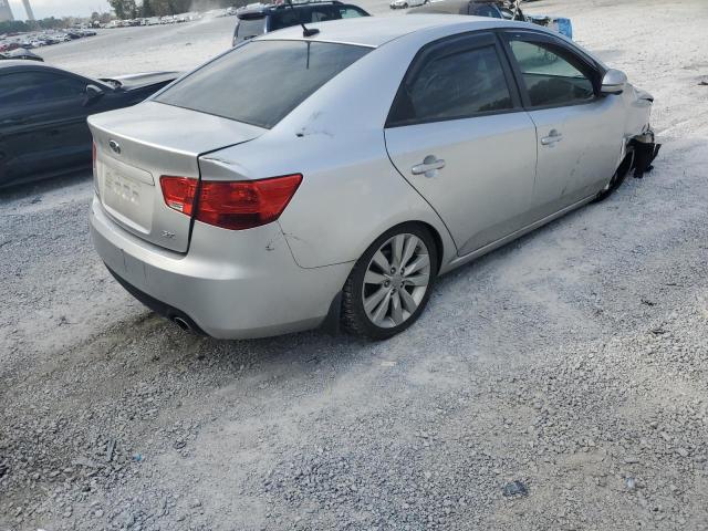 Photo 4 from auction – 2011 KIA FORTE SX with VIN KNAFW4A33B5411842