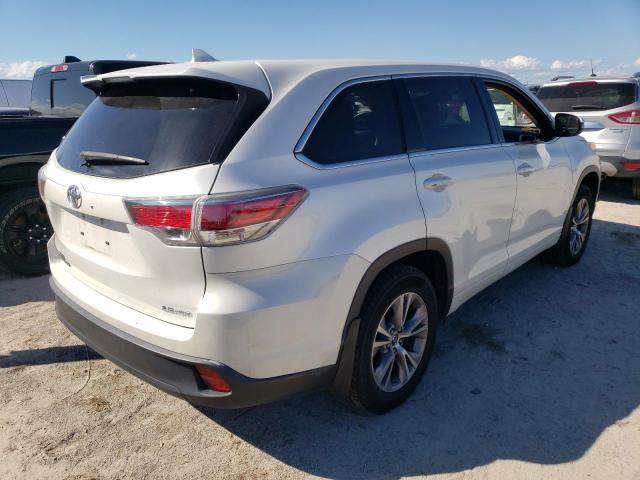 Photo 4 from auction – 2016 TOYOTA HIGHLANDER with VIN 5TDBKRFH6GS298646