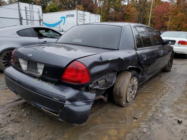 Photo 4 from auction – 2005 FORD CROWN VICT with VIN 2FAFP71W85X158571