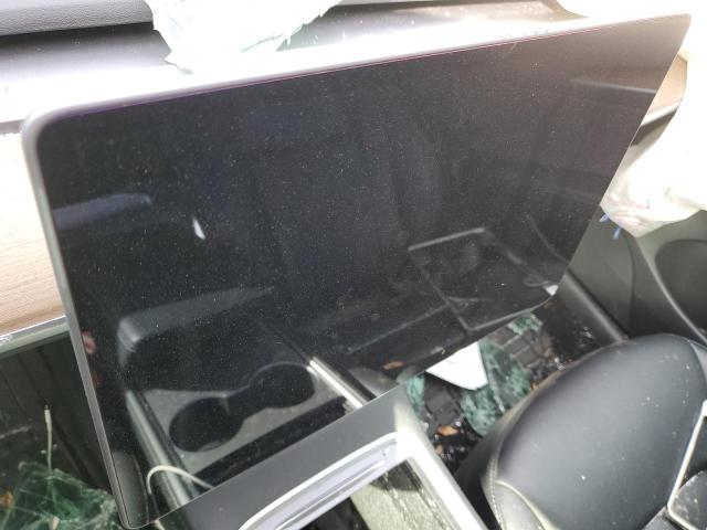 Photo 8 from auction – 2021 TESLA MODEL 3 with VIN 5YJ3E1EA5MF094017