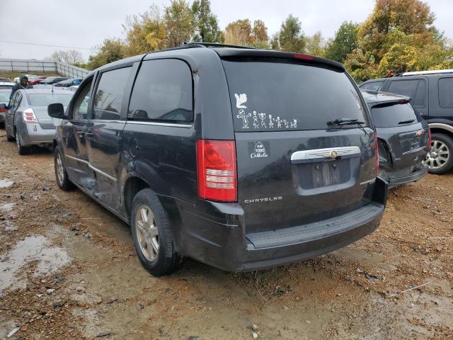 Photo 3 from auction – 2010 CHRYSLER TOWN & COU with VIN 2A4RR5D19AR350841