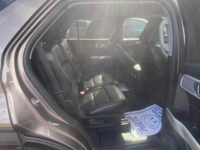 Foto 6 de la subasta – 2021 FORD EXPLORER L con VIN 1FMSK8FH4MGB45534