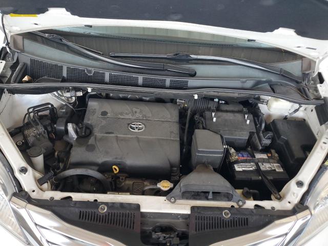 Photo 7 from auction – 2012 TOYOTA SIENNA XLE with VIN 5TDYK3DCXCS234473