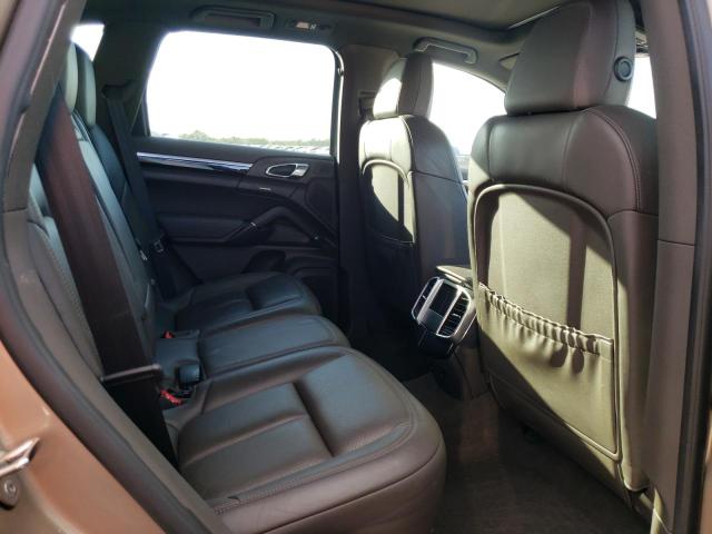 Photo 6 from auction – 2015 PORSCHE CAYENNE with VIN WP1AF2A22FLA44151