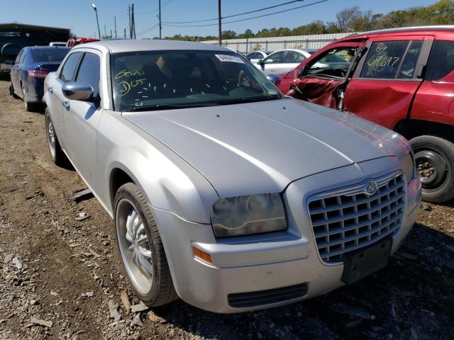 CHRYSLER 300 LX 2008 with VIN 2C3KA43R38H194042 - Photo from auction