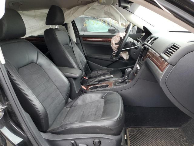 Photo 5 from auction – 2013 VOLKSWAGEN PASSAT SEL with VIN 1VWCN7A35DC104744
