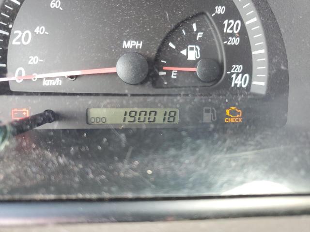 Photo 8 from auction – 2004 TOYOTA CAMRY LE with VIN 4T1BE32K74U323238