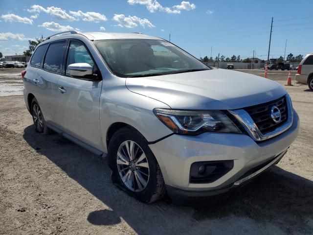 NISSAN PATHFINDER 2017 with VIN 5N1DR2MN8HC678669 - Photo from auction