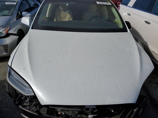 Photo 7 from auction – 2017 TESLA MODEL X with VIN 5YJXCBE20HF041771