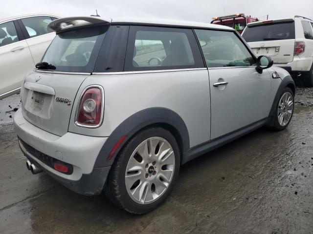 Photo 4 from auction – 2010 MINI COOPER S with VIN WMWMF7C53ATW89349